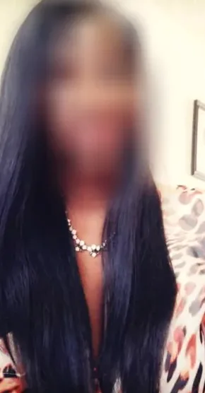 Alena, 39