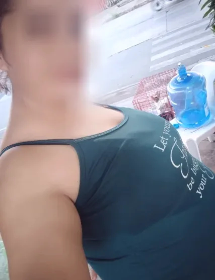 Elisa, 29