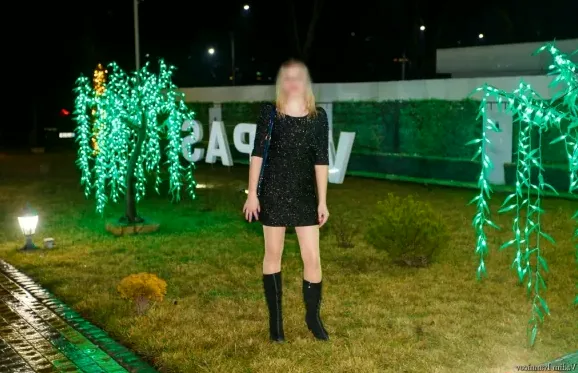 Helena, 32