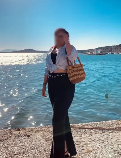 Lena, 26