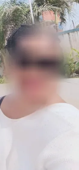 Lilly, 25