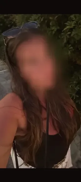 Selina, 31