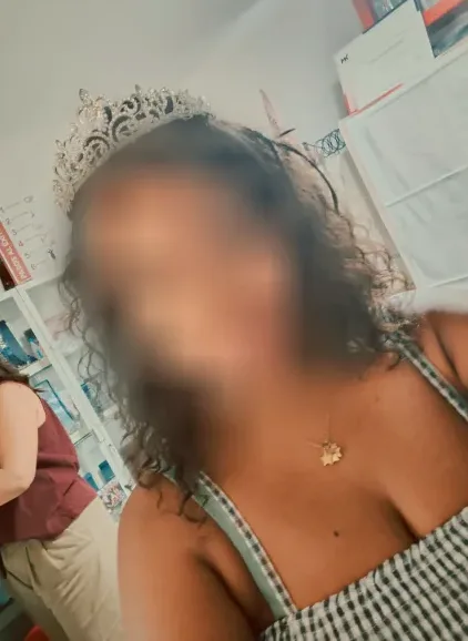 Sophia, 37